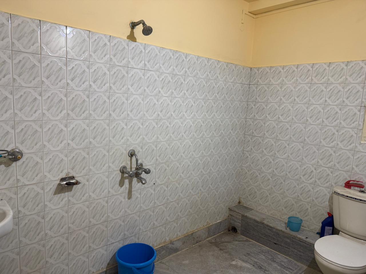 Unfurnished 3bhk in Rukmini Gaon, Guwahati, Assam, India for Rent